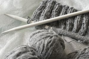 Aiguilles à tricoter pour chaussons de bébé